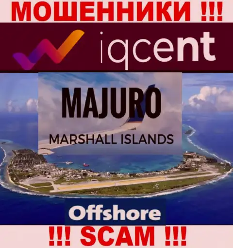 Оффшорная регистрация АйКуЦент Ком на территории Маджуро, Маршалловы Острова, дает возможность обманывать наивных людей